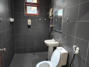 Afbeelding uit fotogalerij van TERENGGANU EQUESTRIAN RESORT (PADDOCK INN) in Kuala Terengganu +35 foto's