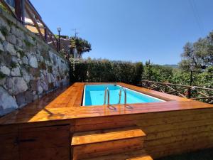 Kolam renang di atau dekat dengan Traulivi country house
