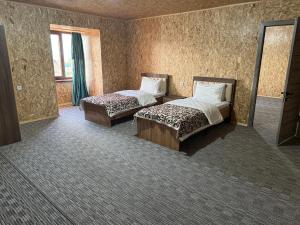 Fotografie z fotogalerie ubytování Muras, second floar v destinaci Bokonbayevo