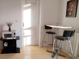 Fotografie z fotogalerie ubytování Location chambre spacieuse avec balcon et piscine v destinaci Albi