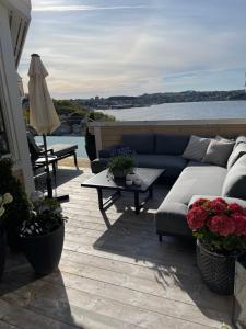 Ban công/sân hiên tại Flott leilighet med topp utsikt