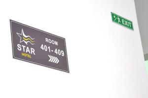 Certificato, attestato, insegna o altro documento esposto da Star Hotel & Restaurant