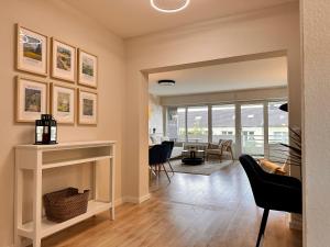 Χώρος καθιστικού στο Moderne Wohnung - 89m2 - 3 min zum Bahnhof & City