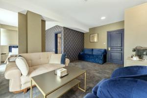 Istumisnurk majutusasutuses Hotel Sapphire Bakuriani