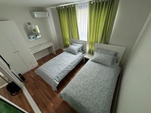 Maesod Mountain View客房内的一张或多张床位