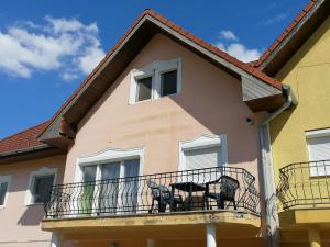 Balkón alebo terasa v ubytovaní Katica Apartman