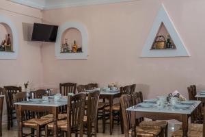 מסעדה או מקום אחר לאכול בו ב-Villa Margarita