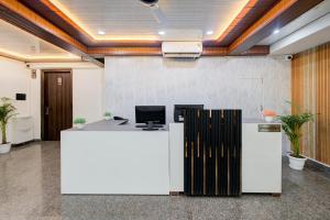 Vstupní hala nebo recepce v ubytování The Empire Studioz Hotel Golf Course Road Studio with Kitchen & Balcony One Horizon Center Paras Hospital Cyber City
