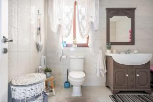 Kopalnica v nastanitvi Seagull Penthouse Marsaxlokk
