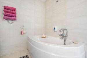 Kopalnica v nastanitvi Seagull Penthouse Marsaxlokk