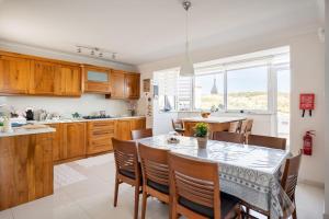 Kuhinja oz. manjša kuhinja v nastanitvi Seagull Penthouse Marsaxlokk
