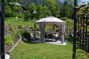 Galería fotográfica de Ferienwohnung in Hermagor Pressegger See mit eigenem Garten und Carport en Hermagor