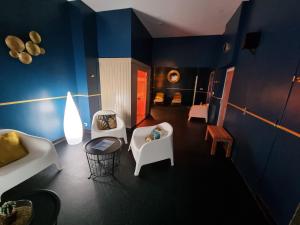 Area soggiorno di Brit Hotel Spa Le Connetable