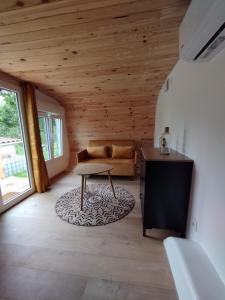 Fotografie z fotogalerie ubytování la carav'âne v destinaci Melay-sur-Loire + 5 fotografií