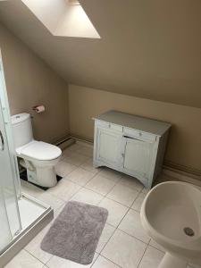 Ένα μπάνιο στο Maison au cœur des Bertranges +14 φωτογραφίες