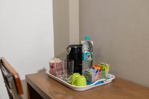 Aryaas Residency Nettoor的咖啡和沏茶工具