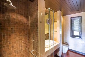 Ванная комната в Charming Chom Tawan Villa 3 bdr