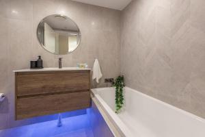 Un baño de The Breakers 12