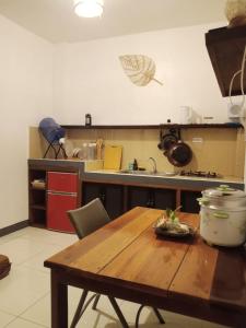 Kuchyň nebo kuchyňský kout v ubytování Pascoe's Units Siargao- Suites + 3 fotografie