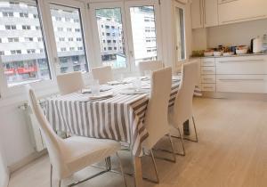 Φωτογραφία από το άλμπουμ του Centrico Loft en Andorra la Vella con 2 Parkings HUT 5372 στην Ανδόρρα λα Βέγια