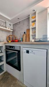 Cucina o angolo cottura di GUEST HOUSE PRIVAL.CLUB