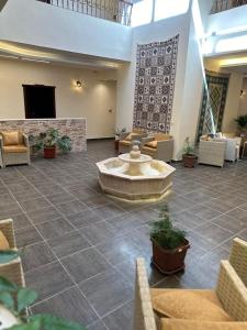 Khu vực ghế ngồi tại Rumman Hotel