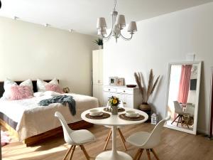 Voodi või voodid majutusasutuse Die "Boho Suite" im Herzen von Hartberg I Parking toas