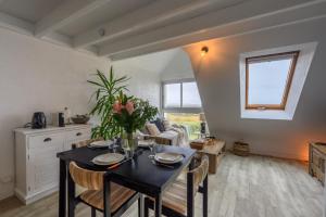 Kuchyň nebo kuchyňský kout v ubytování L'Appel du Large - Duplex vue mer Penvins Sarzeau