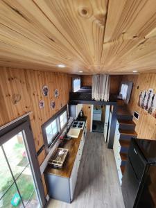 ダラマンにあるBellavista Doğa Evleriの小さな家の台所の空中ビュー