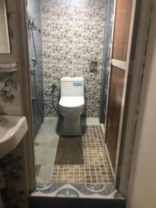 Koupelna v ubytování Samriddhi HomeStay