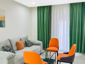 Orange inn Apartment 桔子酒店的休息区
