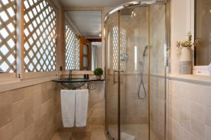 Zdjęcie z galerii obiektu Magnífico apartamento en complejo exclusivo con piscina cubierta - Gym - Sauna w Marbelli