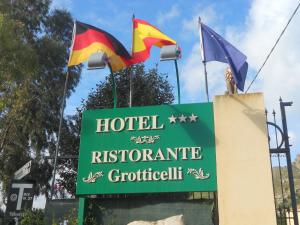 Majutusasutuses Hotel Grotticelli olev sertifikaat, autasu, silt või muu dokument