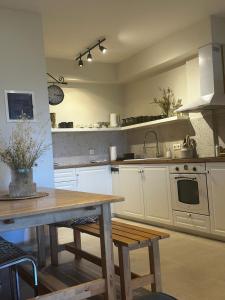 Η κουζίνα ή μικρή κουζίνα στο Chálari