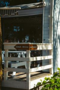 Foto dalla galleria di Wiejskie Swawole-domki w lesie na wsi a Wielgie Topór