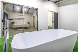 Ванная комната в The Zion Suite Tortuguero