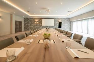 Área de negócios e/ou sala de conferências em Boulevard Hotel