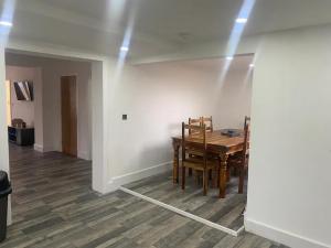 Posezení v ubytování Bradwell Holliday Home + 2 fotografie