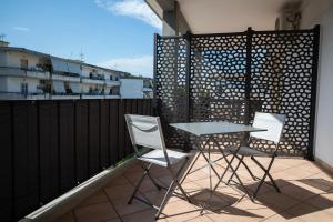 Balcone o terrazza di FRONTEMARE Suites