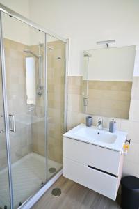 Bagno di FRONTEMARE Suites