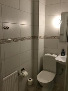 Koupelna v ubytování Staby Gårdshotell + 36 fotografií