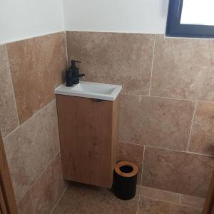 Koupelna v ubytování Bastide 3 chambres 6personnes avec piscine sur Aix en Provence