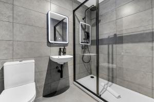 Koupelna v ubytování Heeton Concept Hotel - Kensington London + 76 fotografií