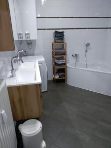 Koupelna v ubytování Stadtferienwohnung im Zentrum