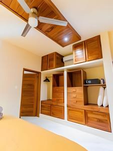Η κουζίνα ή μικρή κουζίνα στο Casita de Diseño con, tina de baño, A/A y TV +13 φωτογραφίες