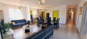 Posezení v ubytování Villa A Suara