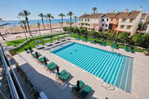 Double Room with Pool View