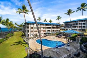 Swimmingpoolen hos eller tæt på Kona Reef#D26