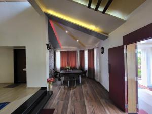 Gambar di galeri bagi Paras Holiday Home di Satara
