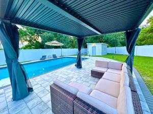 Prvt 8 guests, pool, Disney, Universal内部或周边的泳池